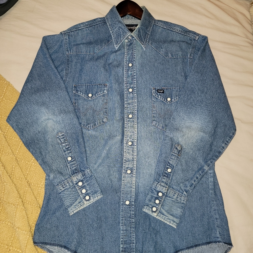 Vintage Wrangler pearl snap shirt